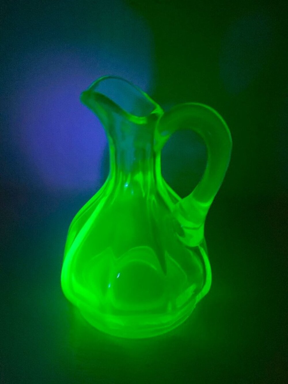 Vintage Uranium Glass Cruet Syrup Vinegar Green Depression Glass Glows